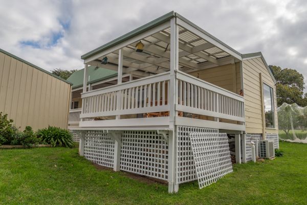 Cost of Deck Lattice Repair in Lancaster